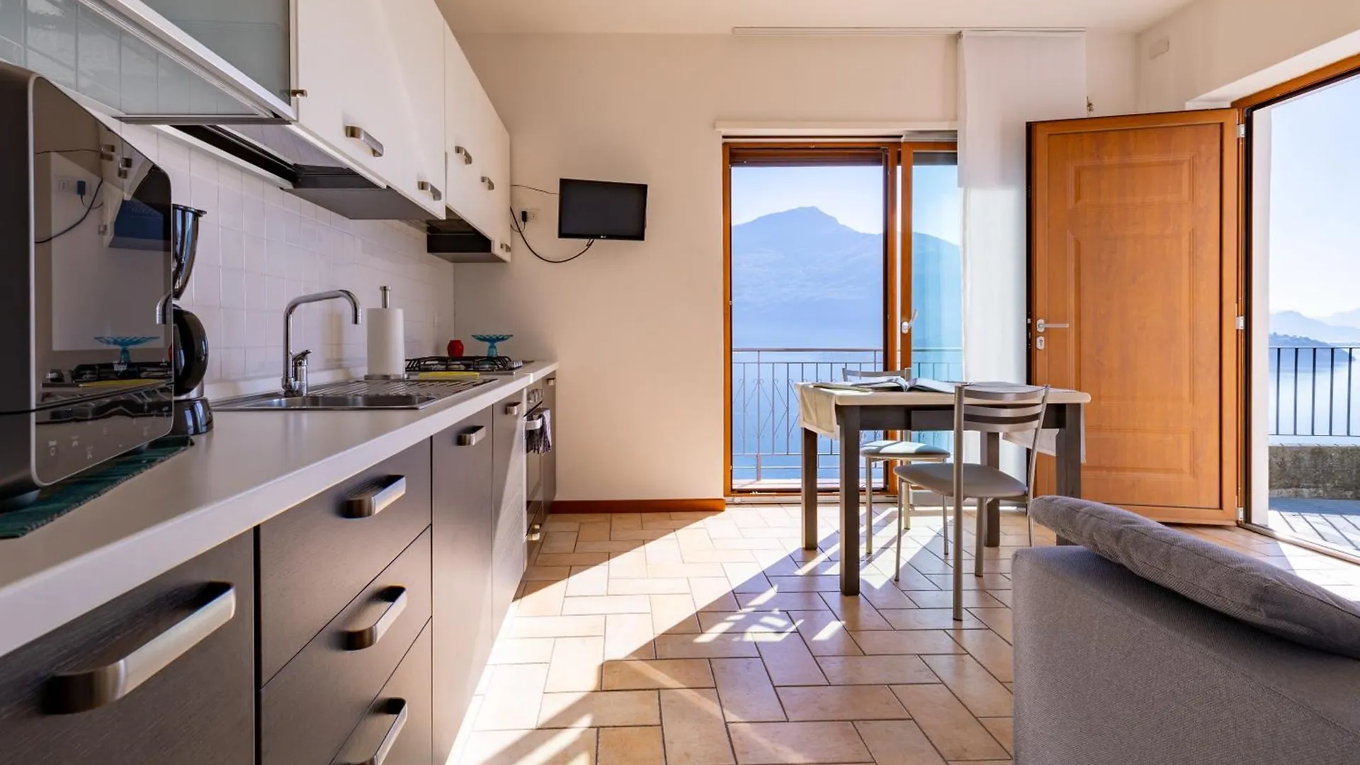 Apartment Lory - دومازو