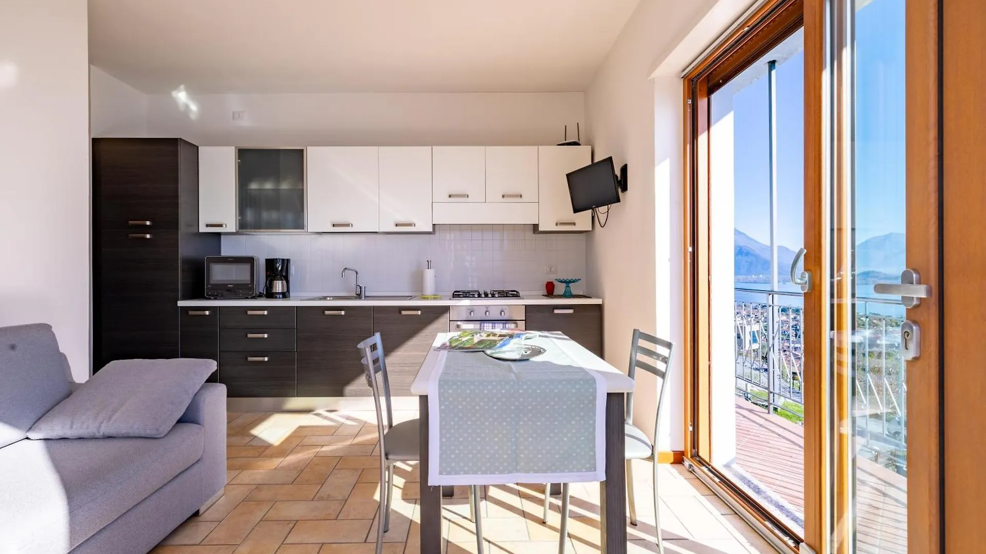 Apartment Lory - دومازو